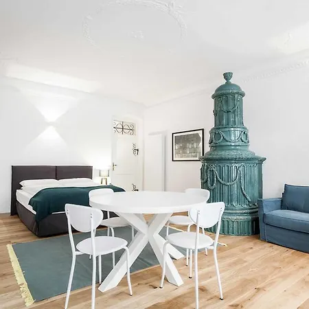 Cooper L Laubenhaus Appartement Bozen